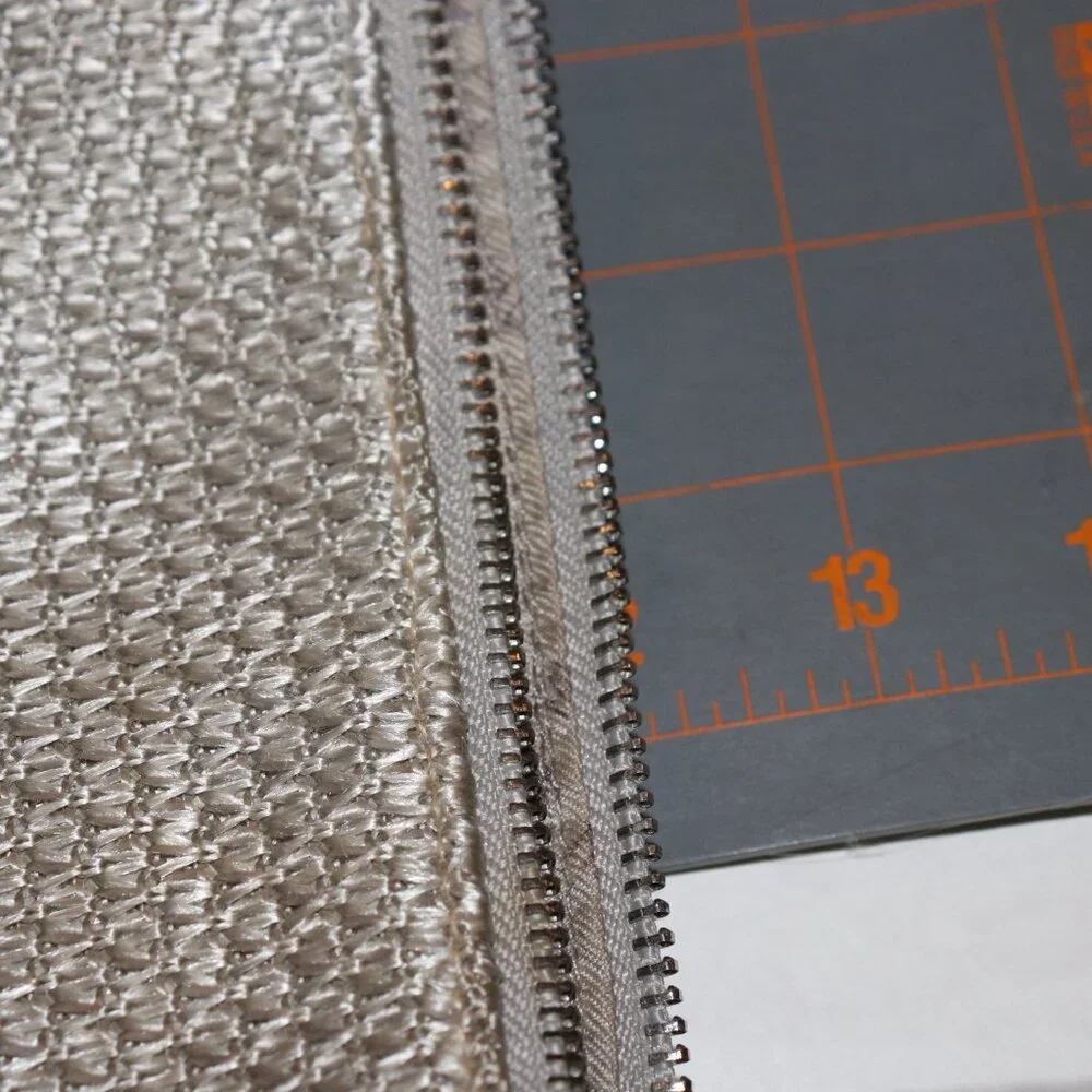 ✨ Falls Creek Silver Crossbody Bag · 12x14